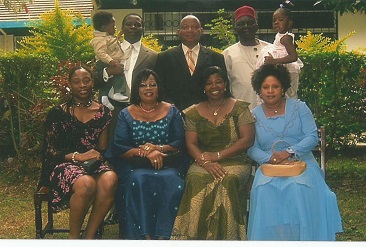 Dozie, Chika, Bembem, Ezi and parents Don and Cey pose with visiting Uncle Okey, Aunty Evelyn & Aunty Rose In Nairobi in 2006